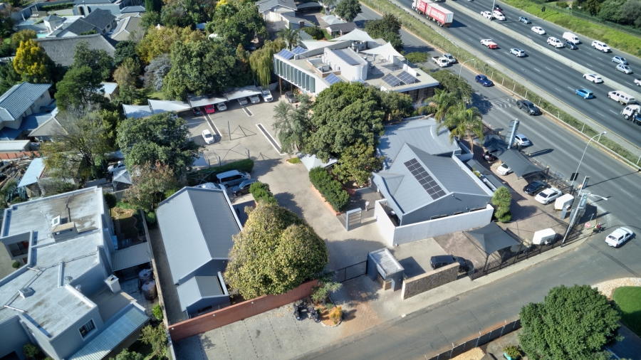 To Let commercial Property for Rent in Bedfordview Gauteng