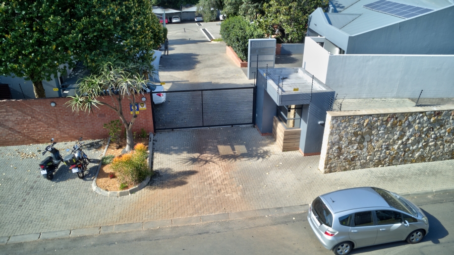 To Let commercial Property for Rent in Bedfordview Gauteng