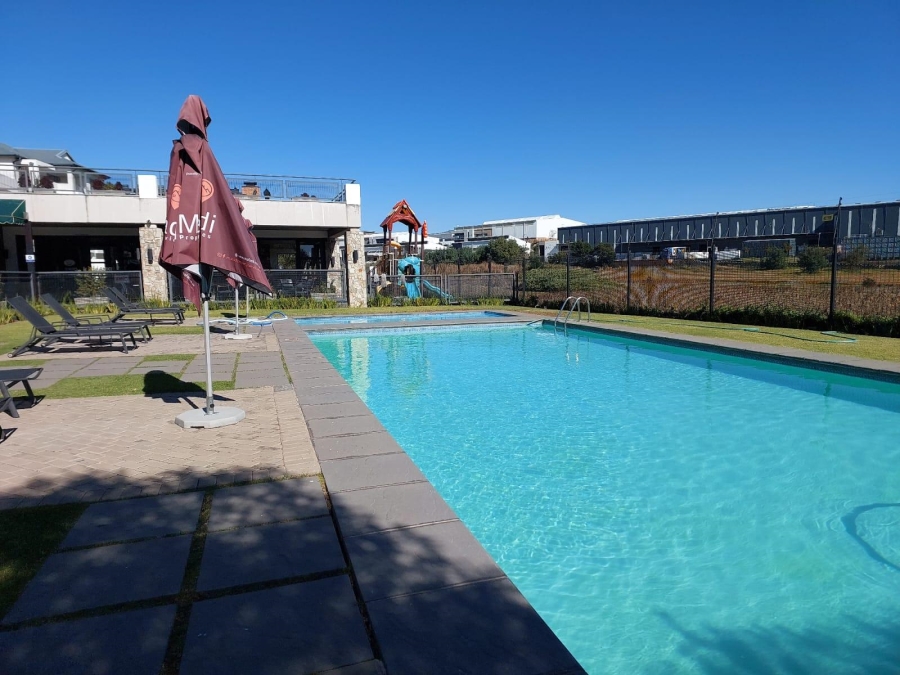 To Let 1 Bedroom Property for Rent in Modderfontein Gauteng