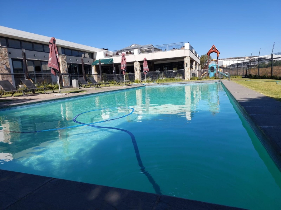 To Let 1 Bedroom Property for Rent in Modderfontein Gauteng