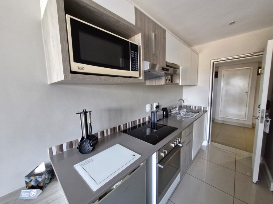 To Let 1 Bedroom Property for Rent in Rosebank Gauteng