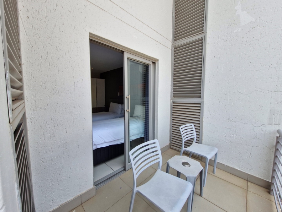 To Let 1 Bedroom Property for Rent in Rosebank Gauteng