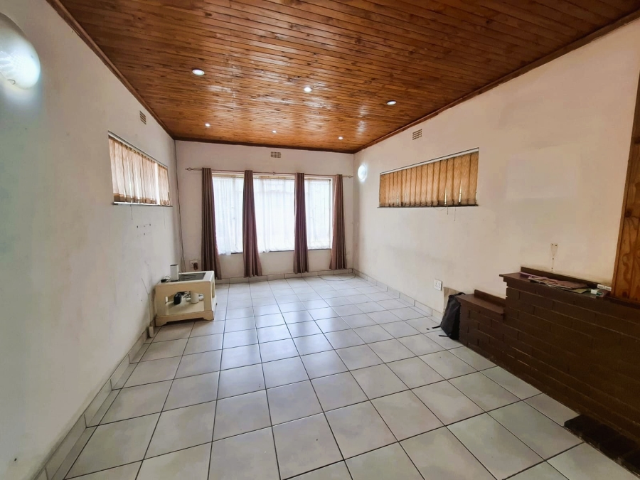 3 Bedroom Property for Sale in Sonland Park Gauteng