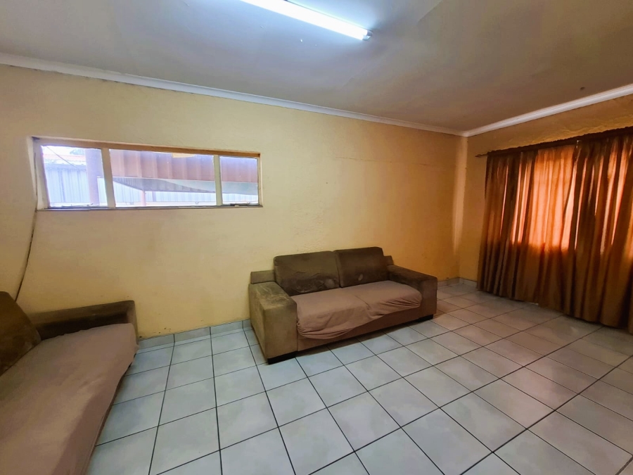 3 Bedroom Property for Sale in Sonland Park Gauteng