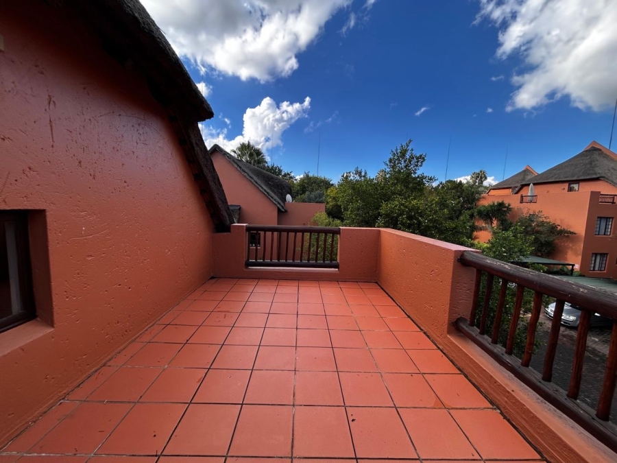 2 Bedroom Property for Sale in Sunninghill Gauteng