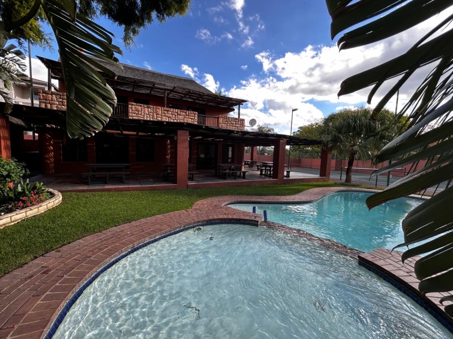 2 Bedroom Property for Sale in Sunninghill Gauteng