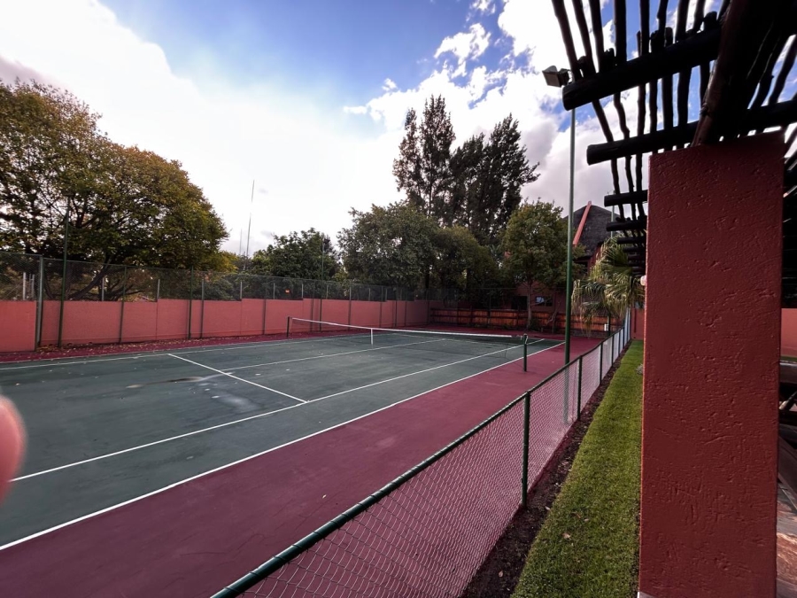 2 Bedroom Property for Sale in Sunninghill Gauteng