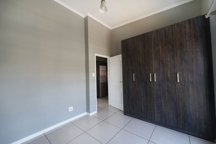 1 Bedroom Property for Sale in Fourways Gauteng