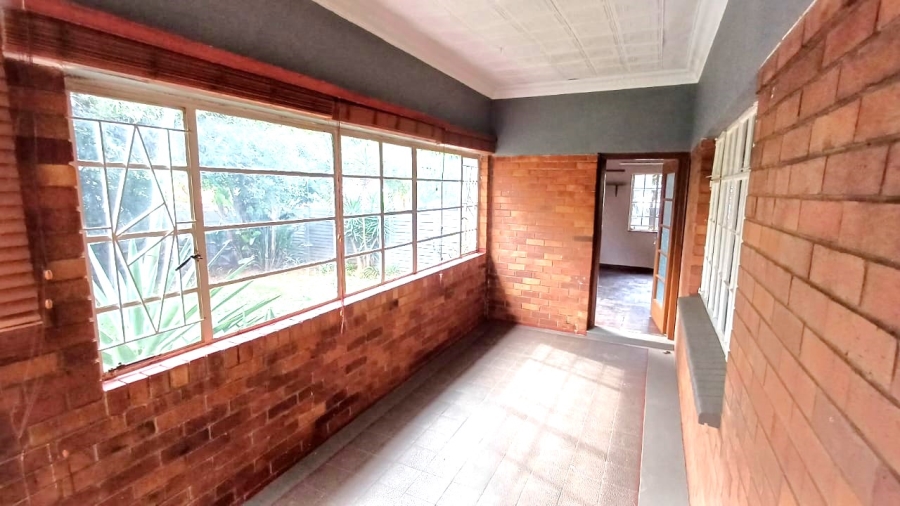 To Let 4 Bedroom Property for Rent in Lyttelton Manor Gauteng