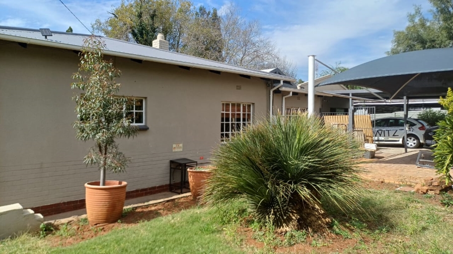 To Let 4 Bedroom Property for Rent in Lyttelton Manor Gauteng