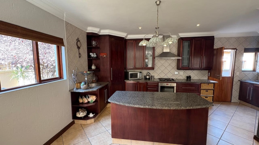 3 Bedroom Property for Sale in Bartlett Gauteng