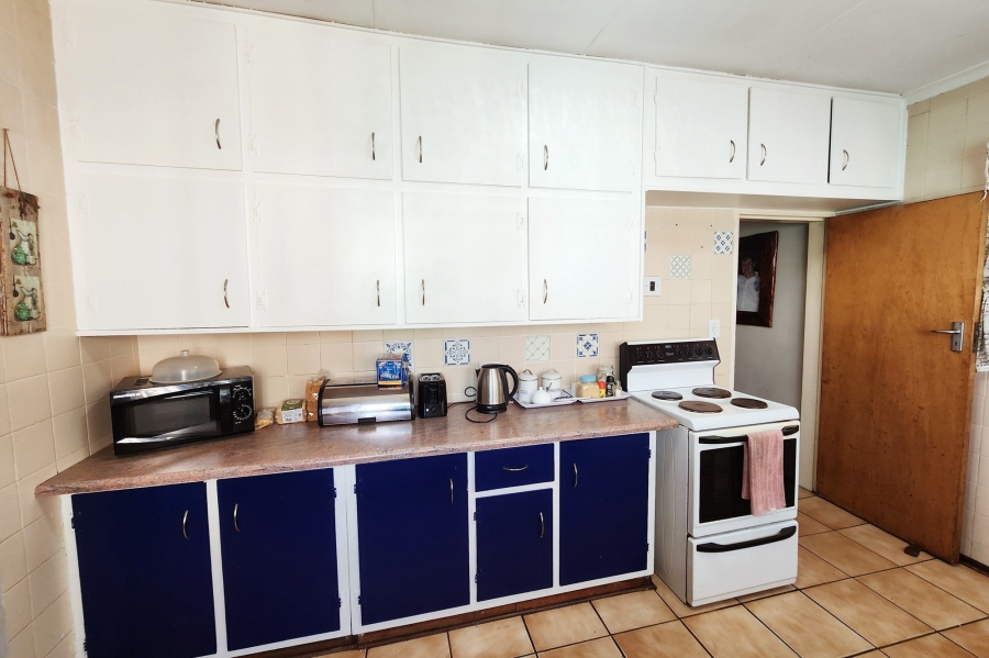 4 Bedroom Property for Sale in Wierda Park Gauteng