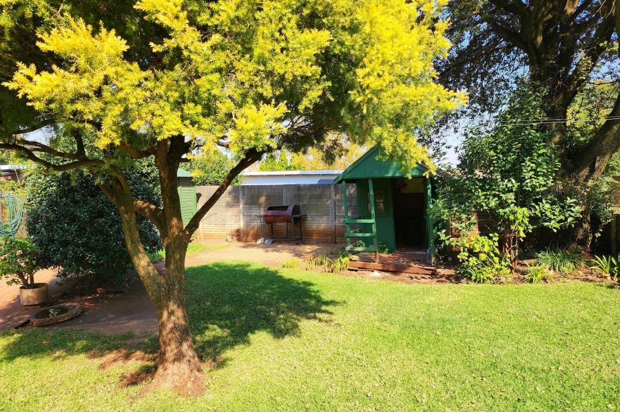 4 Bedroom Property for Sale in Wierda Park Gauteng