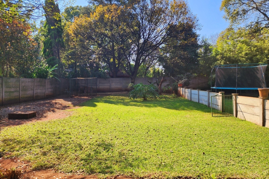 4 Bedroom Property for Sale in Wierda Park Gauteng