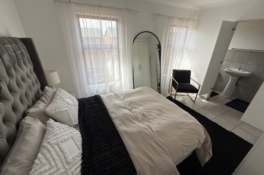 2 Bedroom Property for Sale in Princess A H Gauteng