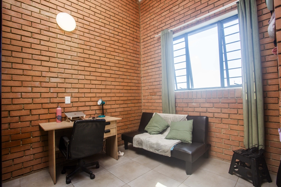 0 Bedroom Property for Sale in Waterfall Ridge Gauteng