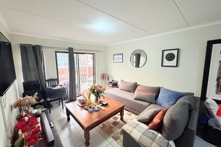 To Let 2 Bedroom Property for Rent in Rynfield Gauteng