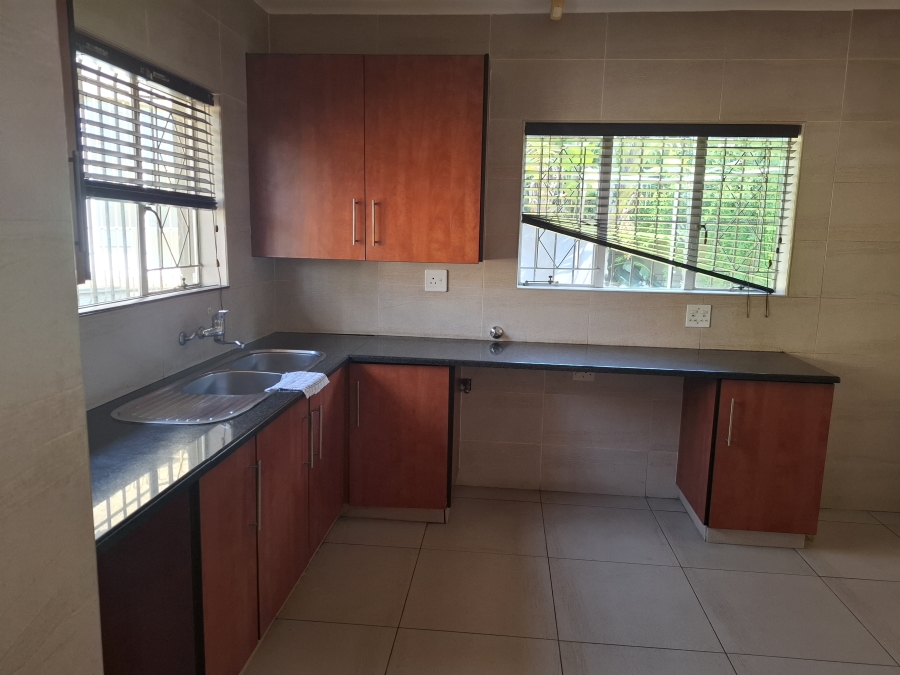 To Let 3 Bedroom Property for Rent in Edenvale Central Gauteng