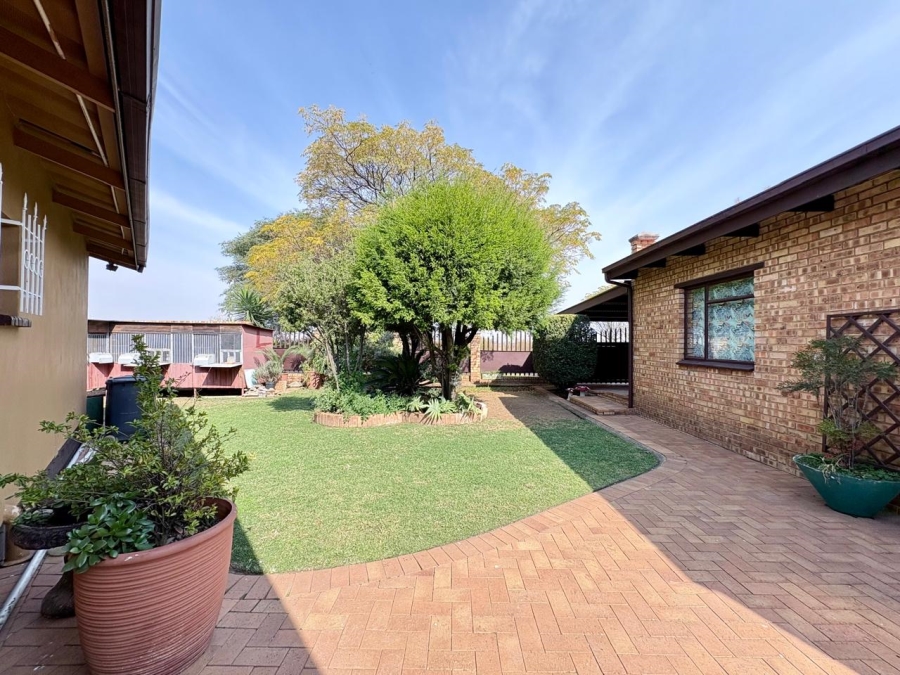 3 Bedroom Property for Sale in Minnebron Gauteng