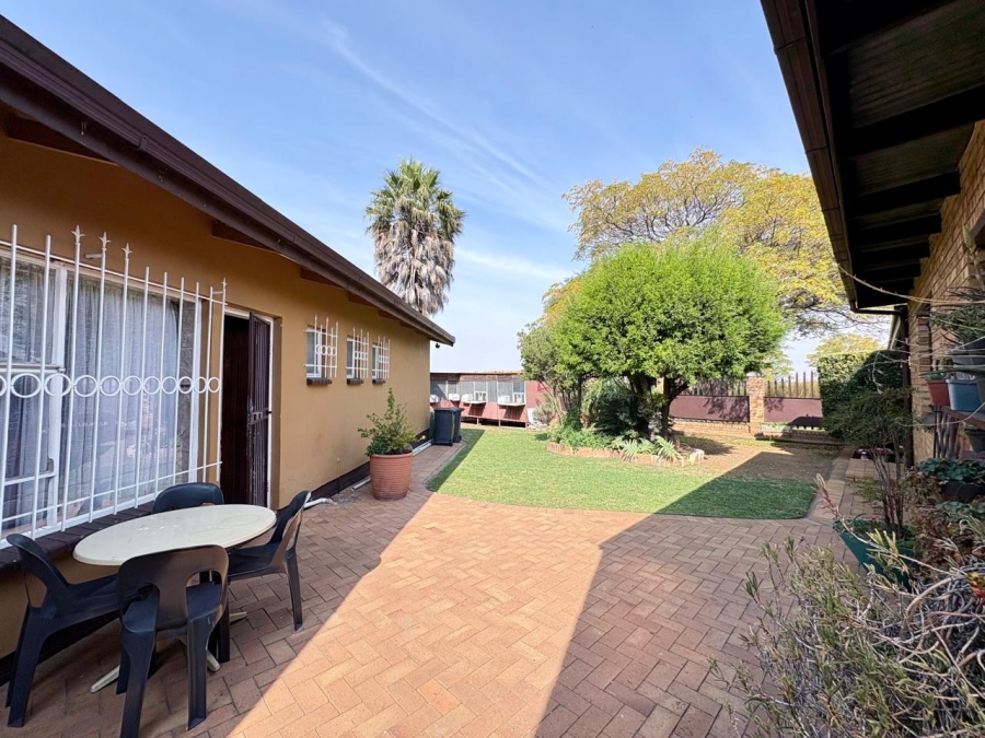 3 Bedroom Property for Sale in Minnebron Gauteng