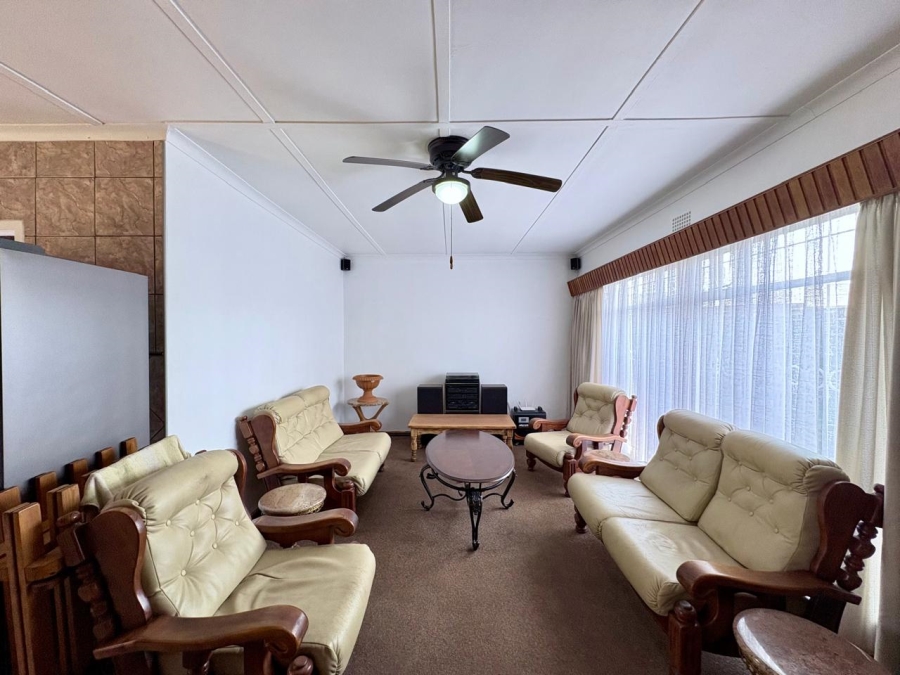 3 Bedroom Property for Sale in Minnebron Gauteng
