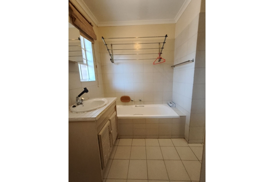 1 Bedroom Property for Sale in Brummeria Gauteng