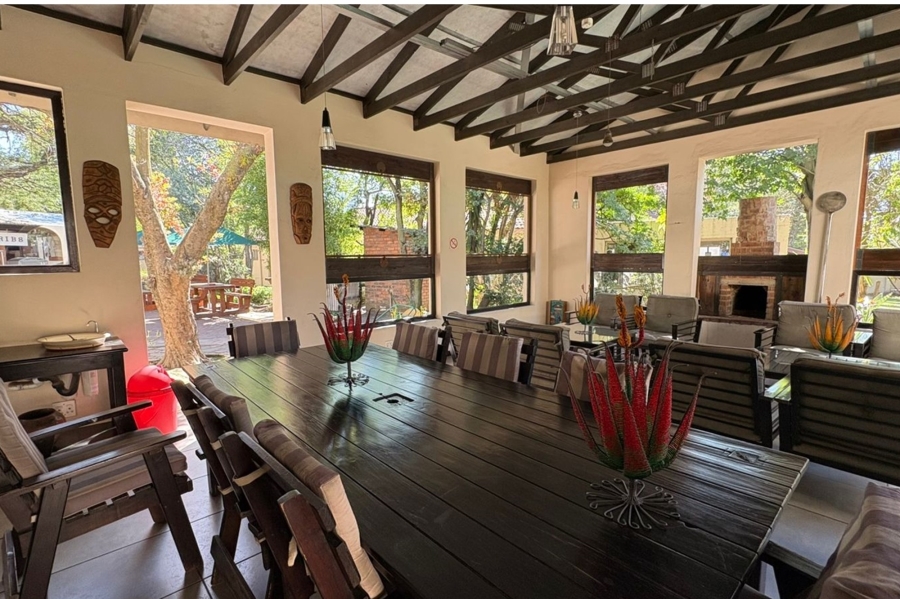 16 Bedroom Property for Sale in Magaliessig Gauteng