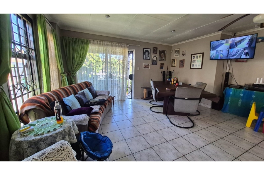 3 Bedroom Property for Sale in Noordheuwel Gauteng