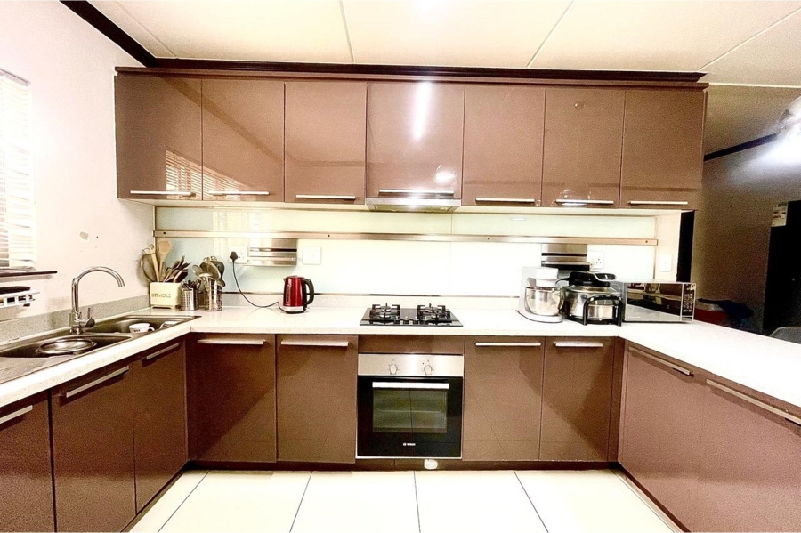 3 Bedroom Property for Sale in Carlswald Gauteng