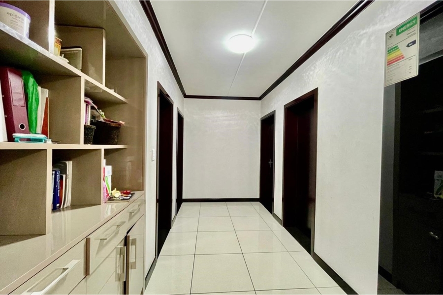 3 Bedroom Property for Sale in Carlswald Gauteng