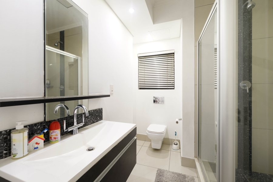 2 Bedroom Property for Sale in Morningside Gauteng
