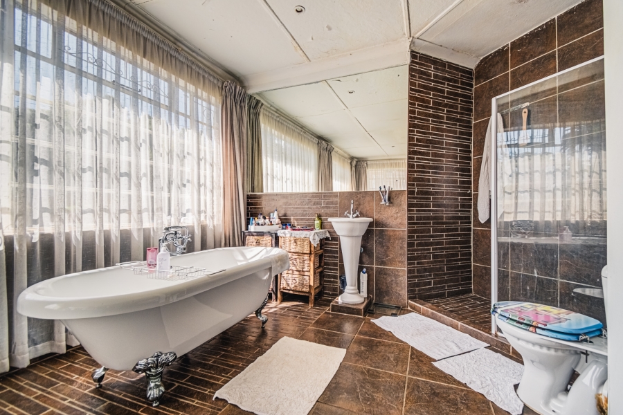 2 Bedroom Property for Sale in Kensington Gauteng