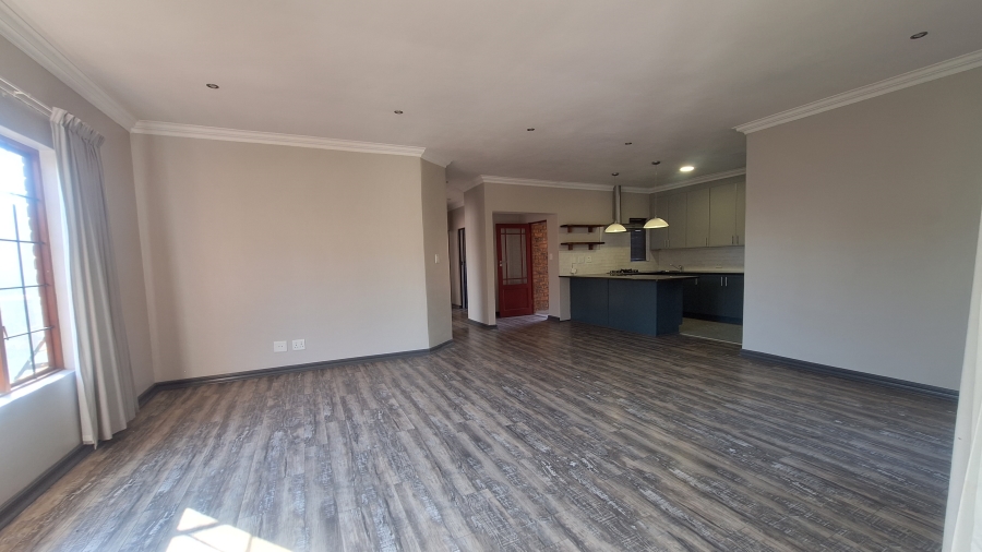 3 Bedroom Property for Sale in Thatchfield Estate Gauteng