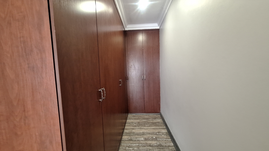 3 Bedroom Property for Sale in Thatchfield Estate Gauteng
