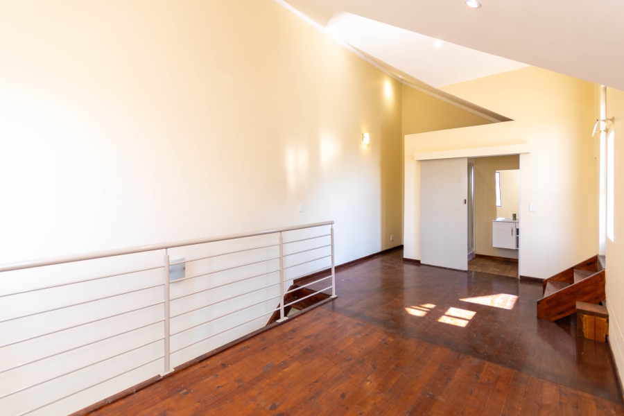 To Let 2 Bedroom Property for Rent in Fourways Gauteng