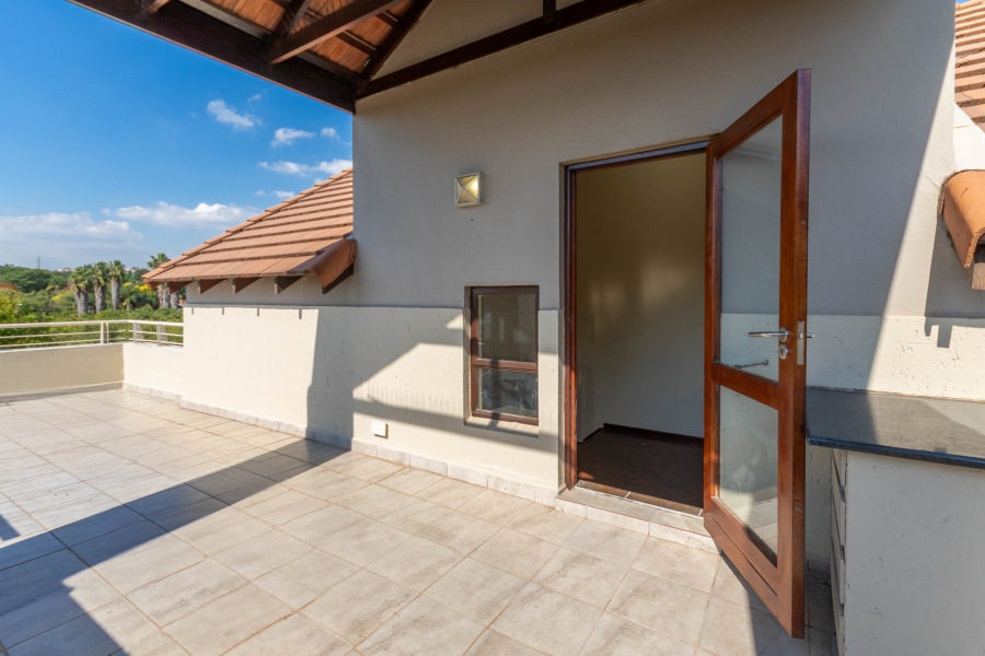 To Let 2 Bedroom Property for Rent in Fourways Gauteng