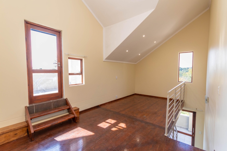 To Let 2 Bedroom Property for Rent in Fourways Gauteng