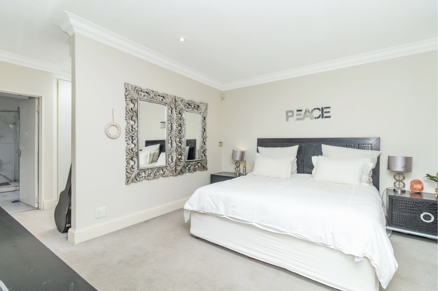 3 Bedroom Property for Sale in Morningside Gauteng