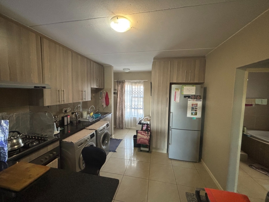 2 Bedroom Property for Sale in Brentwood Park Gauteng