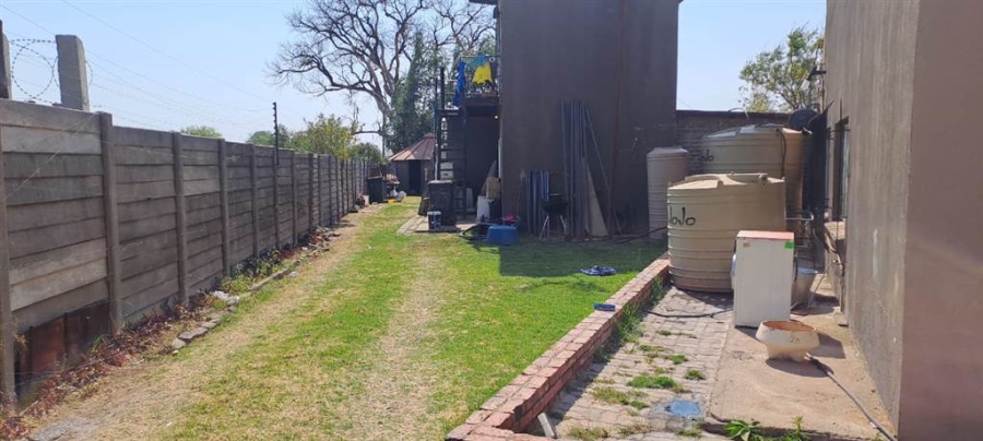 14 Bedroom Property for Sale in Putfontein Gauteng