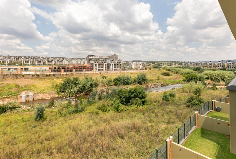 To Let 1 Bedroom Property for Rent in Waterfall Gauteng