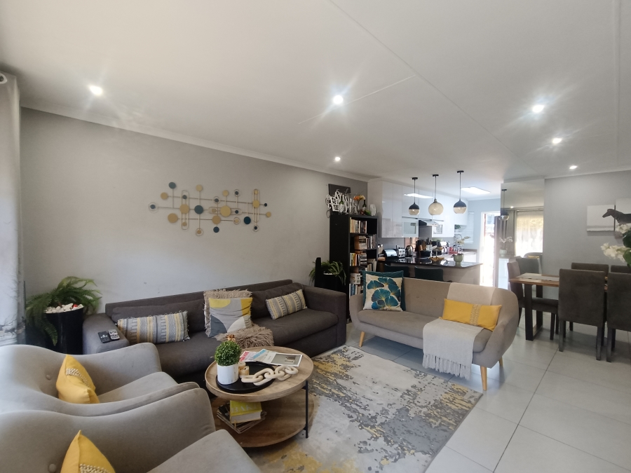 3 Bedroom Property for Sale in Clubview Gauteng