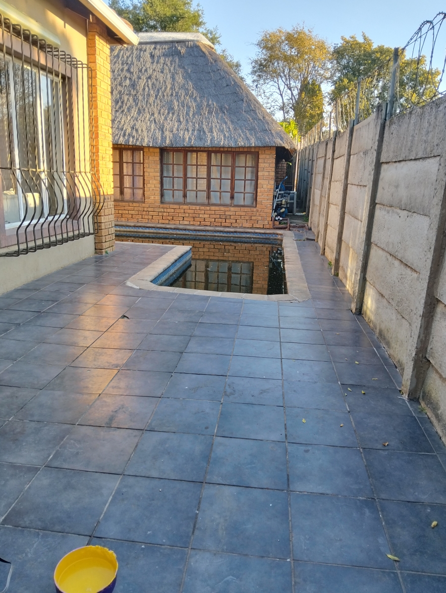 3 Bedroom Property for Sale in Moffat View Gauteng