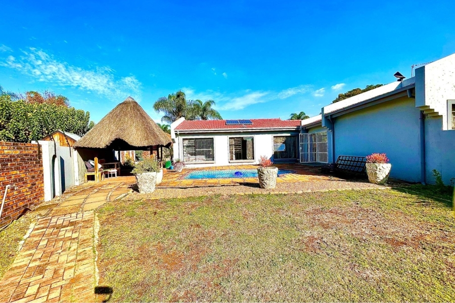 5 Bedroom Property for Sale in Eldoraigne Gauteng