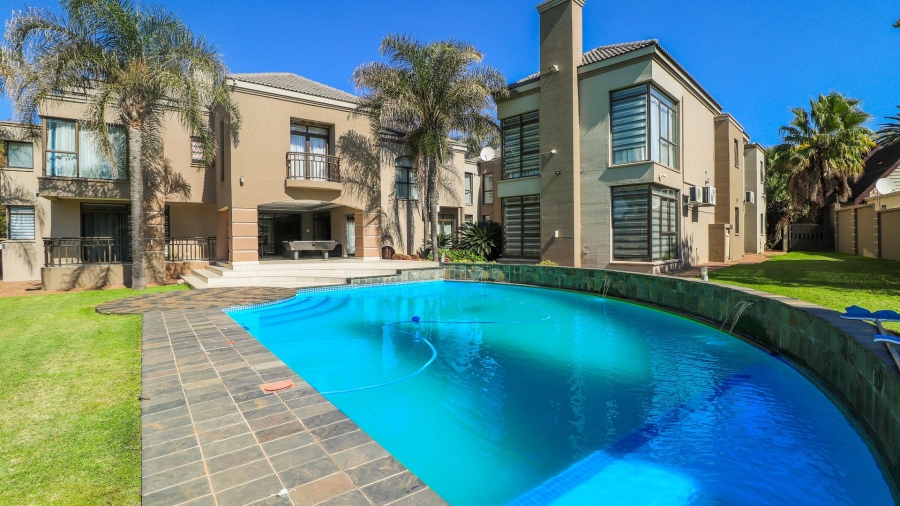 5 Bedroom Property for Sale in Vanderbijlpark SW 5 Gauteng