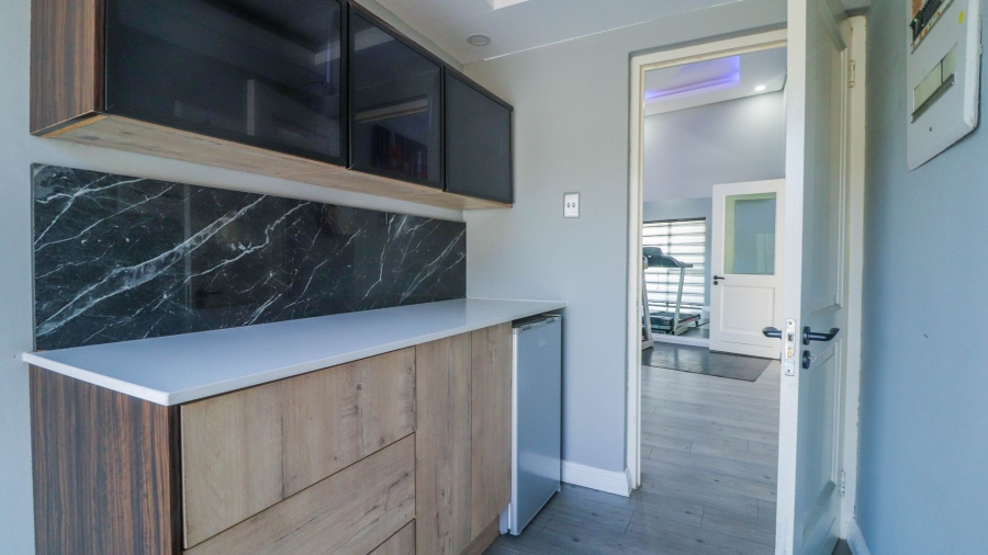 5 Bedroom Property for Sale in Vanderbijlpark SW 5 Gauteng