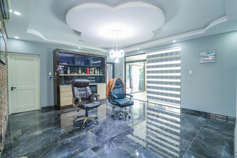 5 Bedroom Property for Sale in Vanderbijlpark SW 5 Gauteng