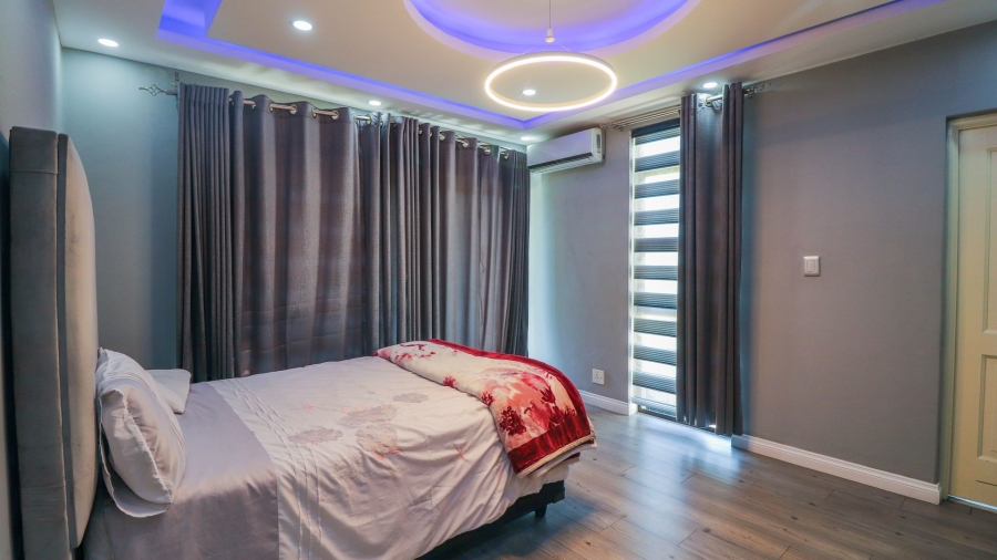 5 Bedroom Property for Sale in Vanderbijlpark SW 5 Gauteng