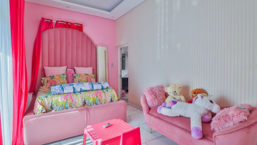 5 Bedroom Property for Sale in Vanderbijlpark SW 5 Gauteng