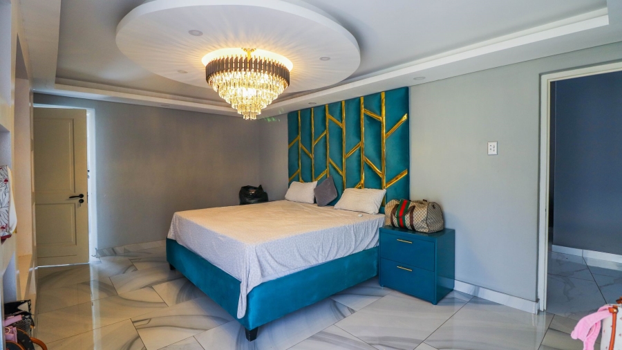 5 Bedroom Property for Sale in Vanderbijlpark SW 5 Gauteng